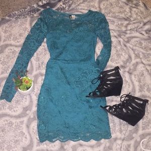 Lace body con dress